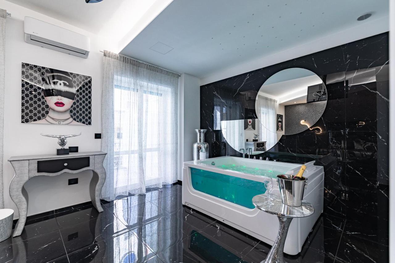 Prezioso Suites & Rooms Lecce Eksteriør bilde